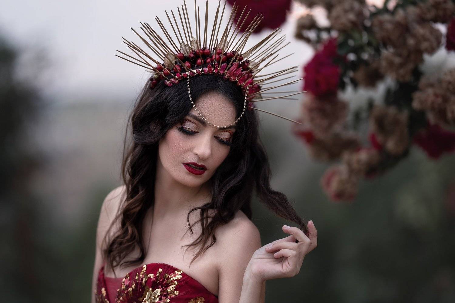 девушка красное портрет фентези, Виктория Кузнецова