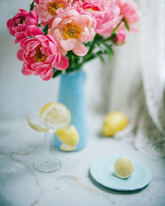 лето, пионы, свет, розовый, желтый, букет  фото превью