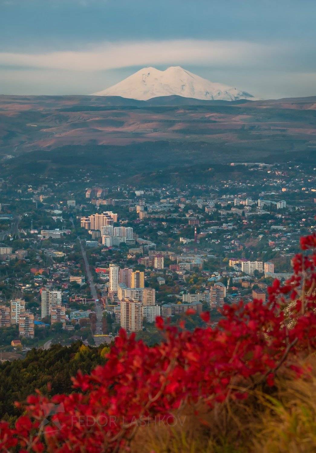 ставропольский край, ставрополье, осень, кисловодск, город, осенний, осени, эльбрус, гора, вид, городской, дома,, Лашков Фёдор