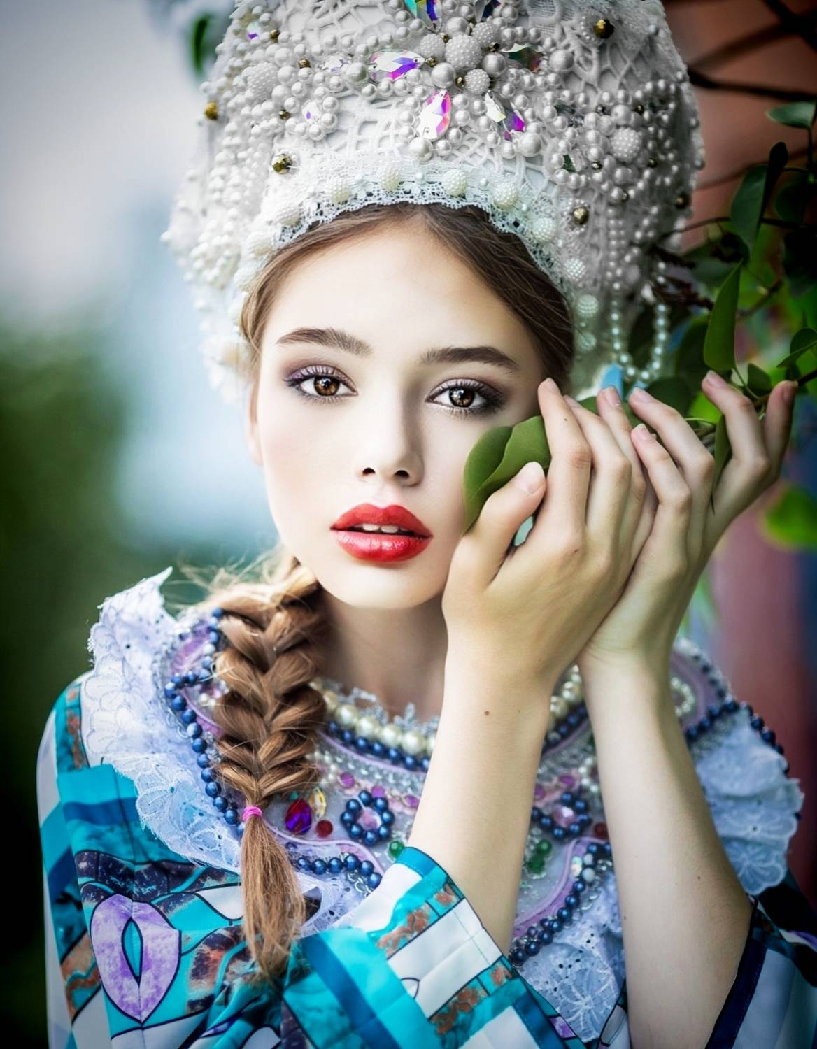 , Михаил Бове