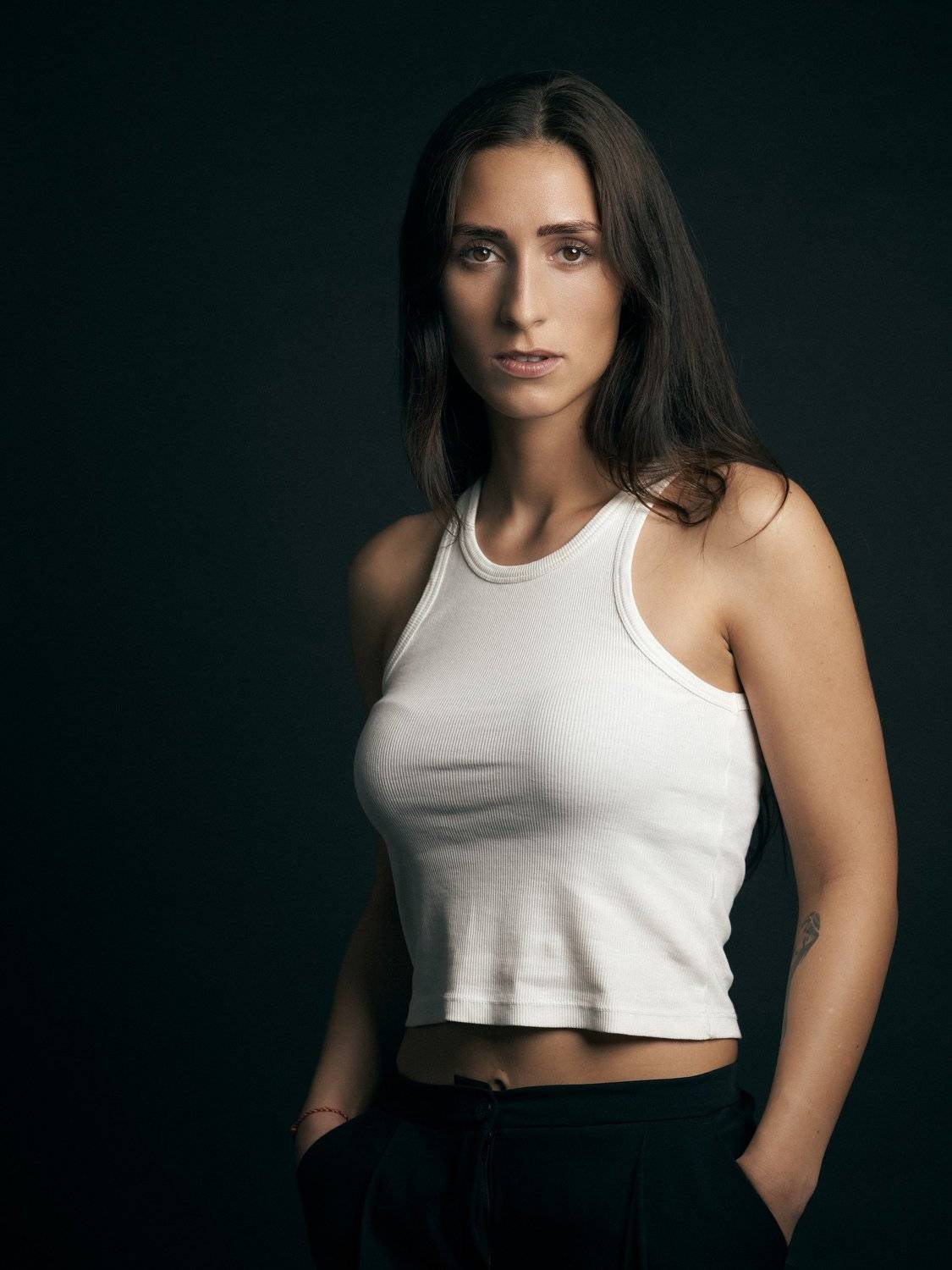 portrait, female, indoo, studio, Alexander Sch&ouml;nberg