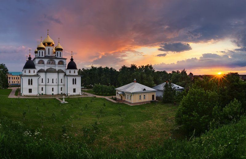 Дмитров, Кремль, Московская область, Успенский собор *** фото превью