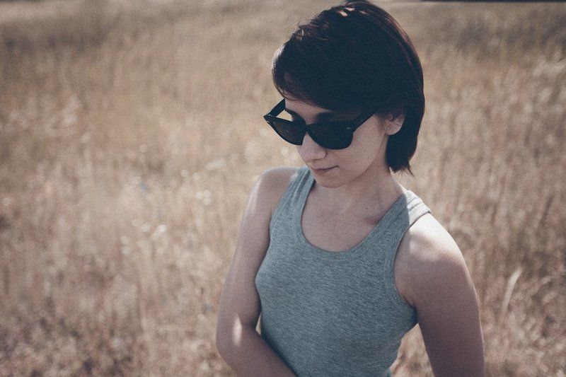 Rayban, Девушка, Дерево, Хипстер Far From Never фото превью