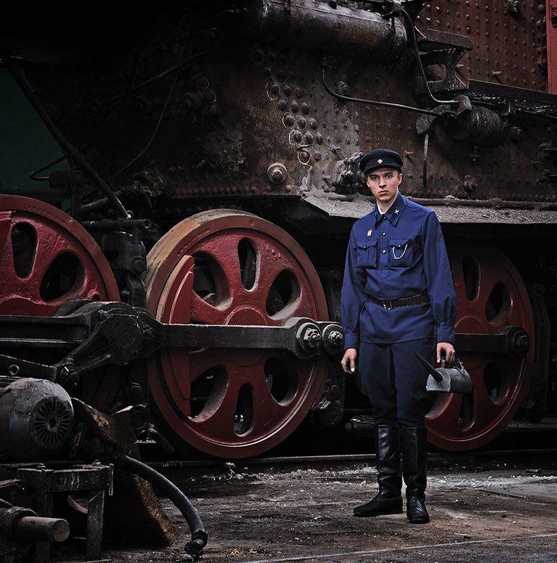 депо, помощник машиниста *** фото превью