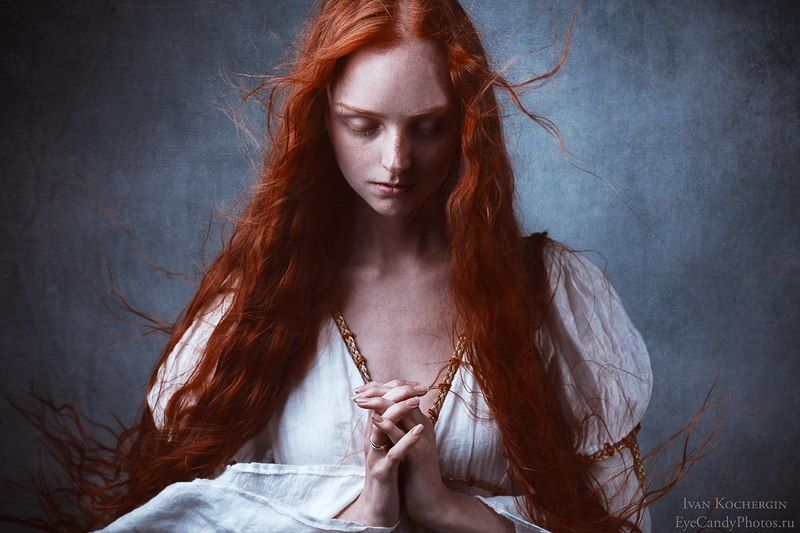 Priestess фото превью