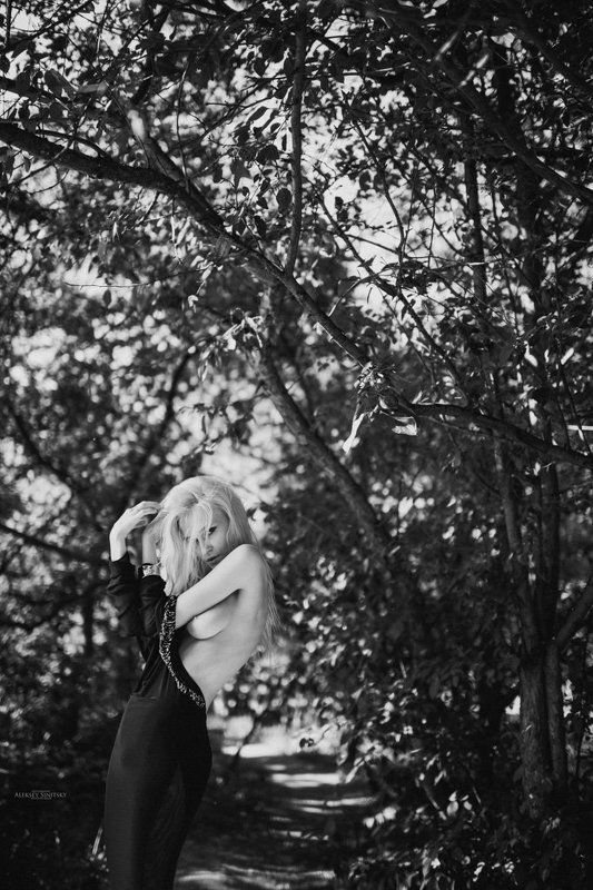 A (BW) фото превью