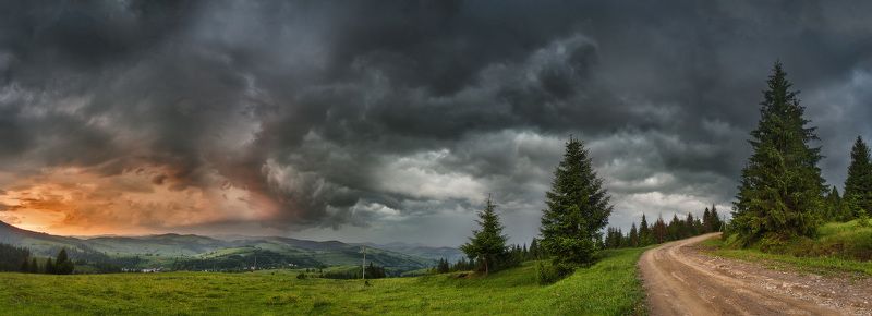 Гроза, Июнь, Карпаты, Лето Гроза идет на Пилипец фото превью