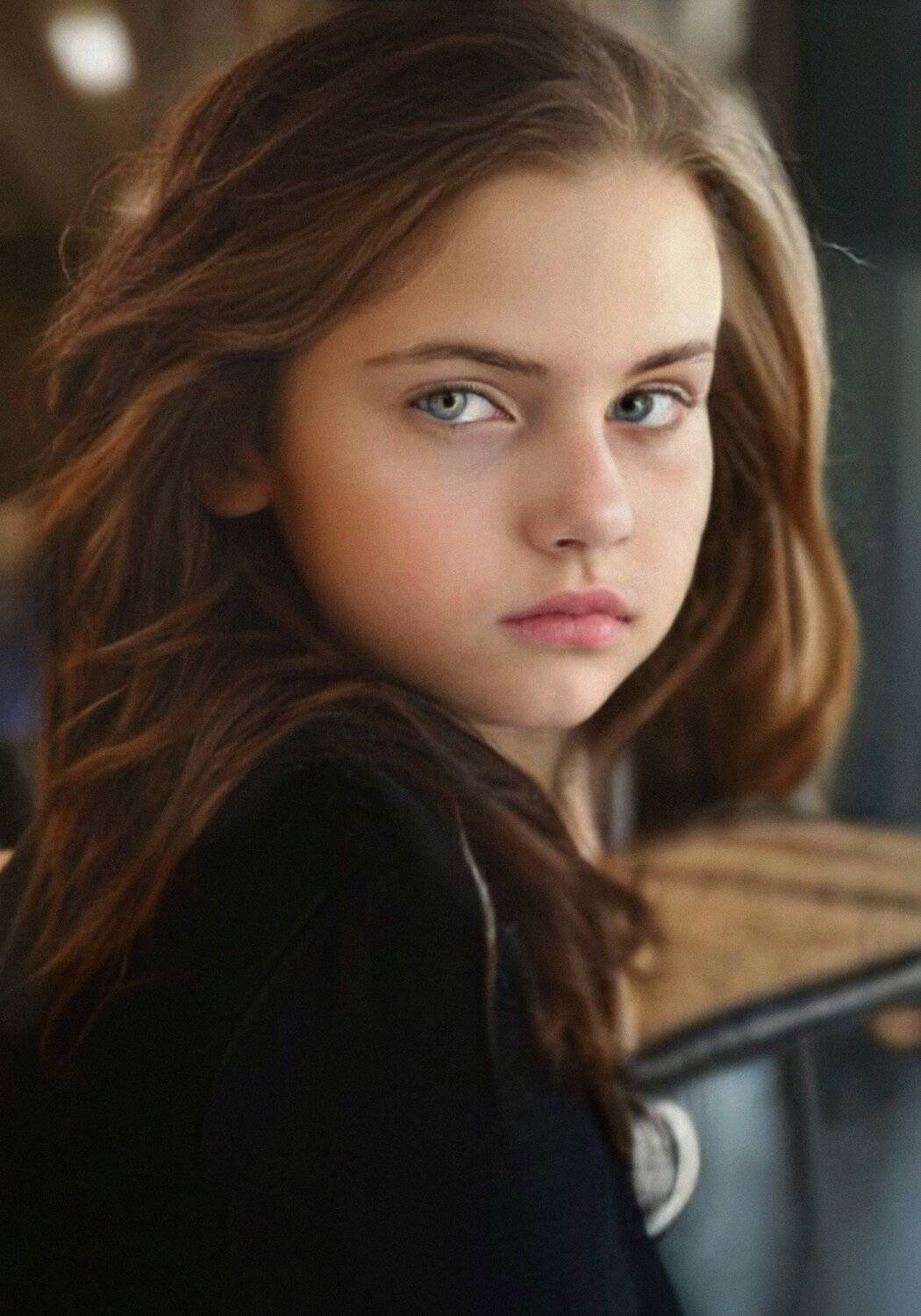 #iPhone, Artur Politov