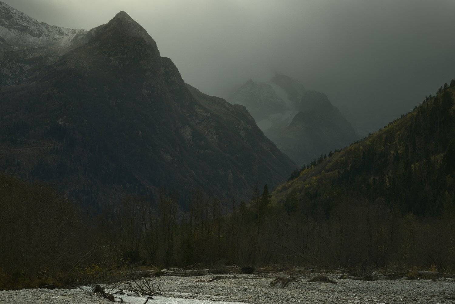 горы осень река гондорай, Александр Жарников