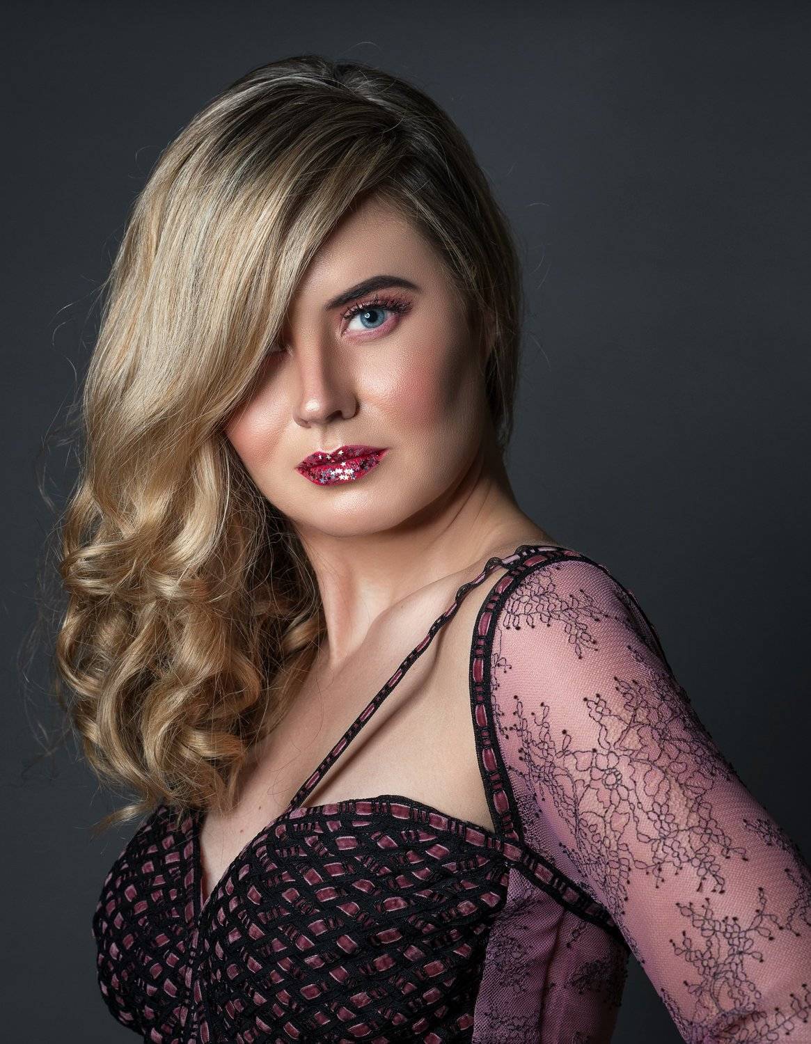 female, portrait, studio, light, emotions, posing, model, modeling, alaaseifeddinephotography,, Alaa Seif Eddine