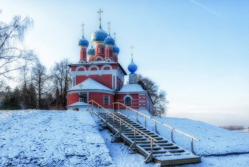 Углич, церковь царевича Димитрия на крови фото превью