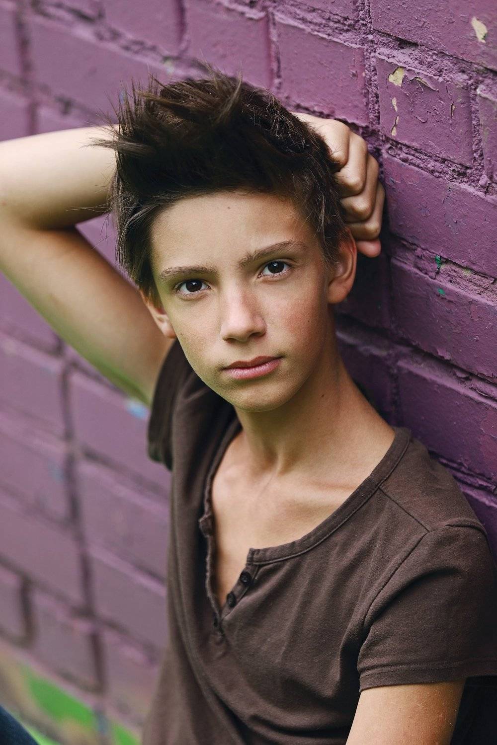 , Антон Леонов