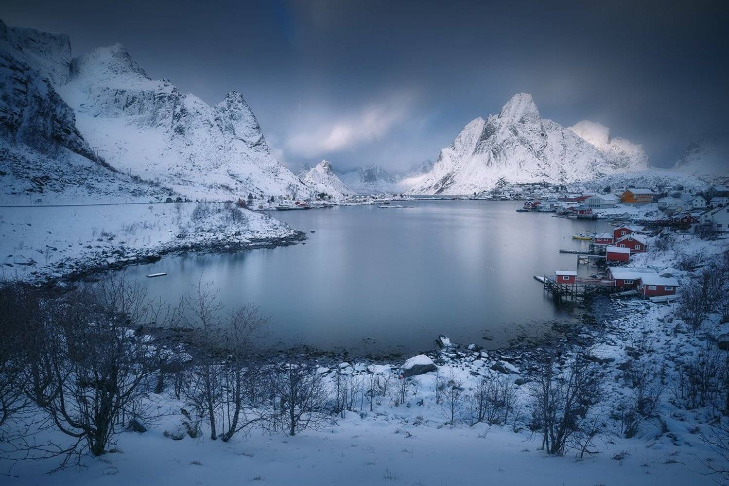reine, norway, landsape, winter, snow, lofoten, long, exposure, blue, , Roberto Pavic