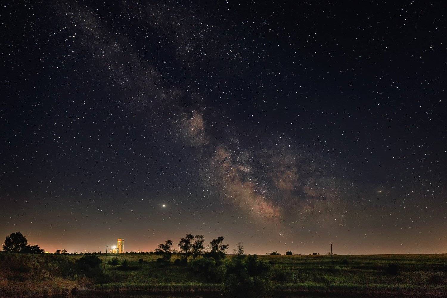 млечный путь, звёзды, пейзаж, степь, копры, шахта, ночь, юпитер, сатурн, деревья, Юрий Диденко