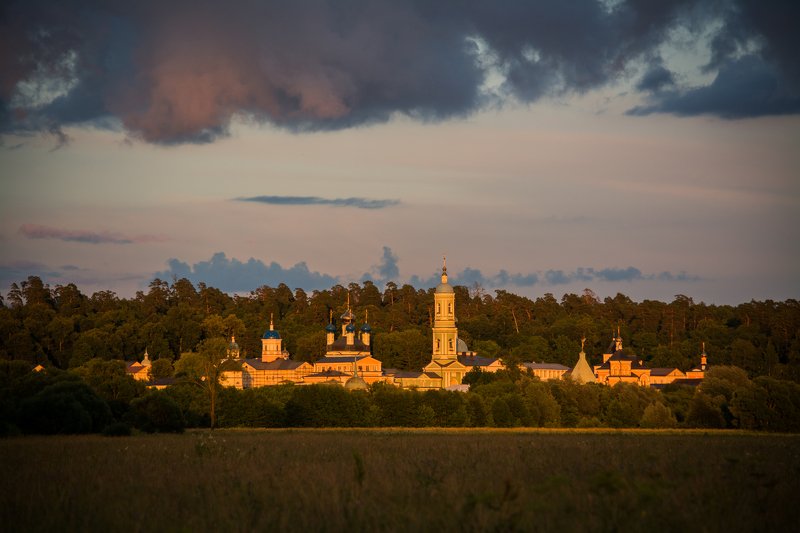 оптина пустынь Летний вечер в окрестностях Оптиной Пустыни фото превью