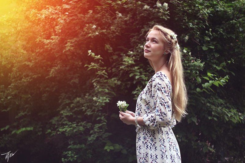 Blonde, Dress, Flowers, Girl, June, Russia, Summer, Sun, Sunshine, Taya, Trees, White, Белое, Блондинка, Девушка, Июнь, Лето, Листва, Платье, Россия, Тая, Цветы Taya фото превью