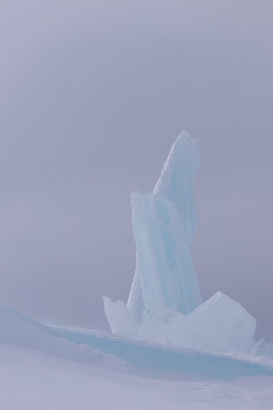 Фототур, Байкал, зима, лед, малое море, озеро, рассвет, минимализм Ледяная стена фото превью
