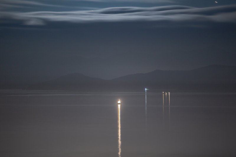 На траверзе мыса Козак  фото превью