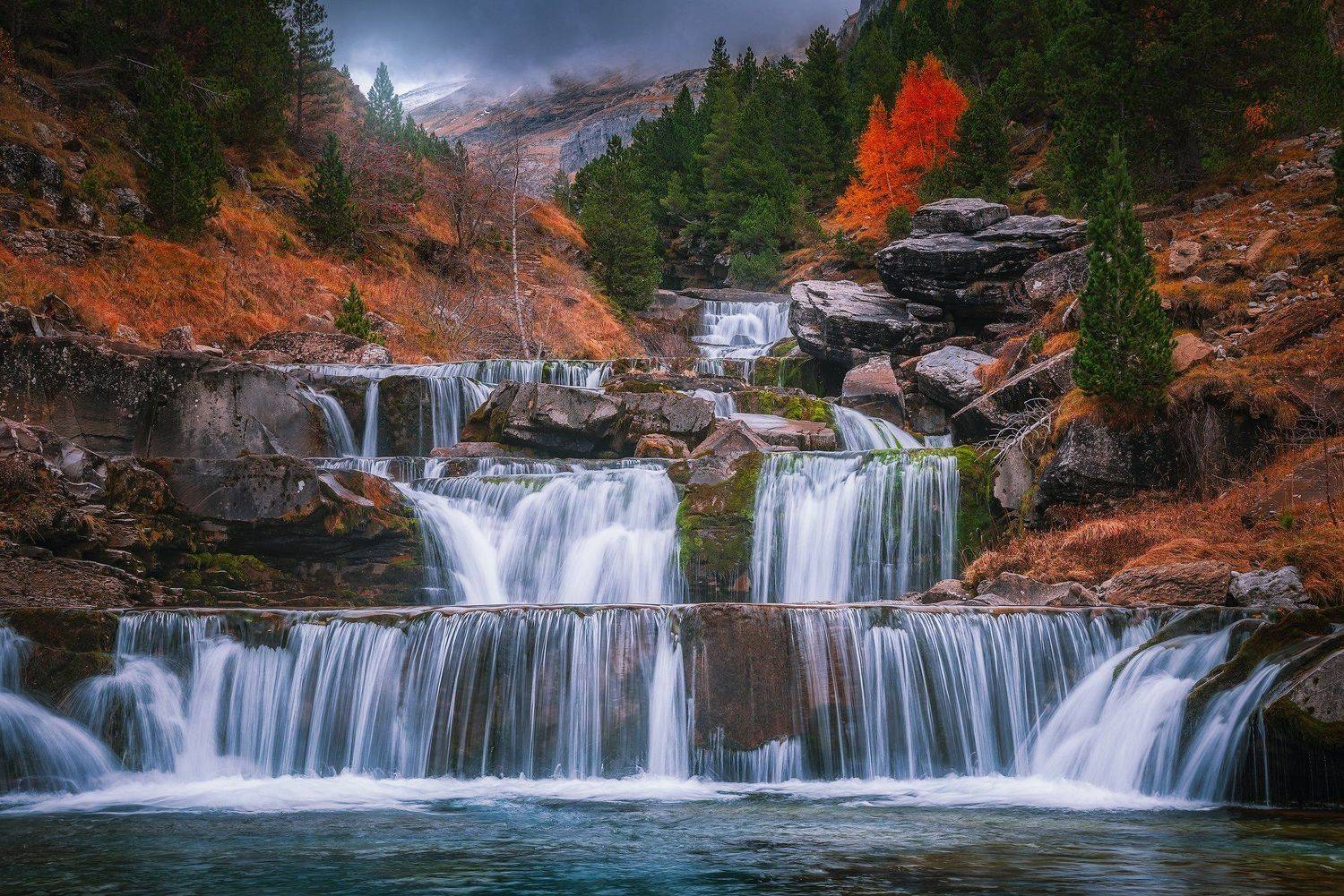 Gradas de Soaso, Arturs Barzdis