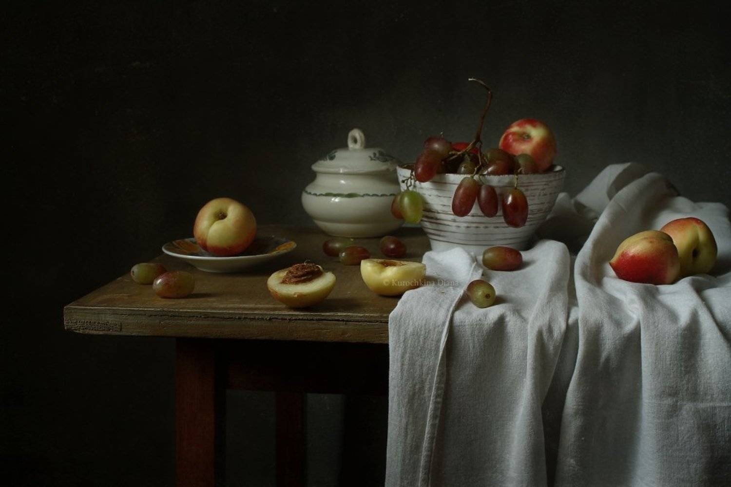 натюрморт, фрукты, виноград, нектарины, Курочкина Диана