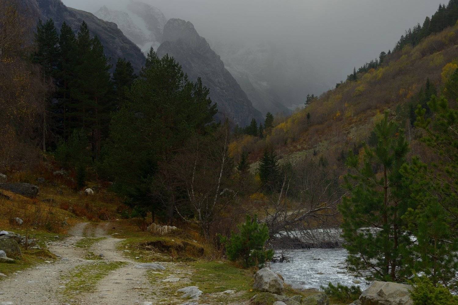 горы осень река гондорай, Александр Жарников