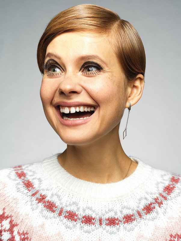 hasselblad, twiggy, portrait, smile, close-up, headshot Ira фото превью