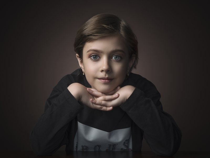 Не детский портрет фото превью