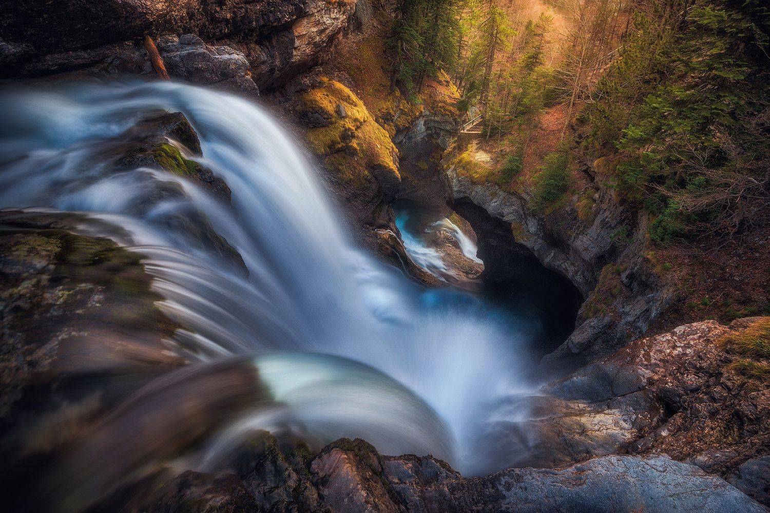 Cascada del Estrecho, Arturs Barzdis