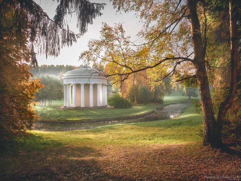 Павловский парк. Храм дружбы фото превью