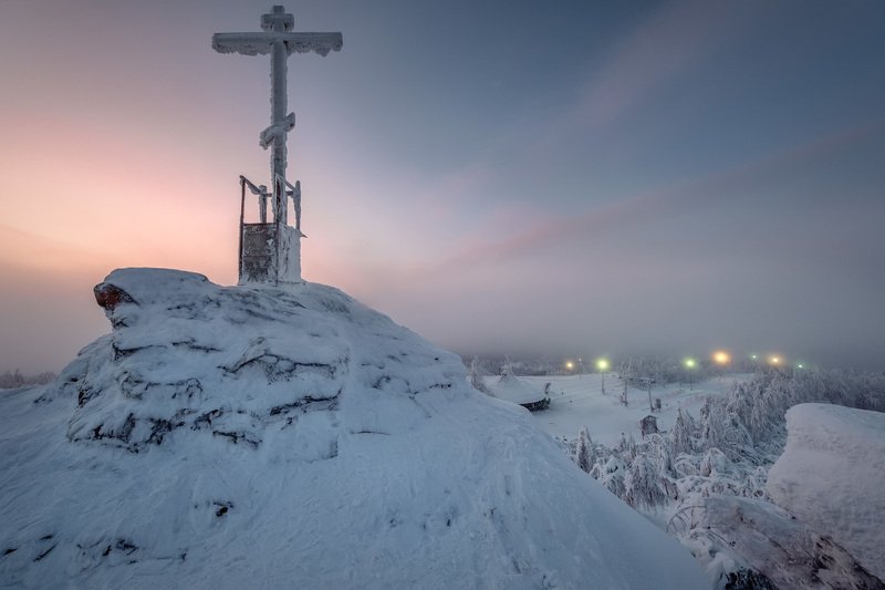 Лыжный спуск на Крестовой фото превью