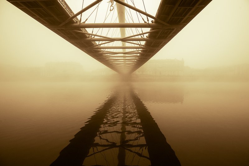 Father Bernard\'s footbridge фото превью