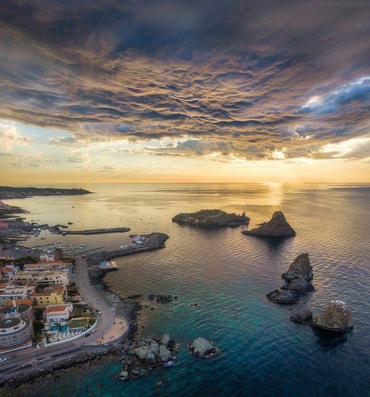 Набережная циклопов фото превью