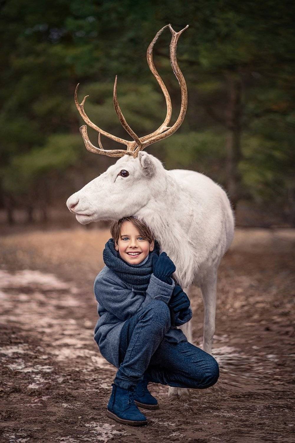 зима, зимний день, winter, дети, детство, зимняя фотосессия, детская фотосессия, белый олень, фотосессия с оленем, детская фотография, children photography, kid, children, child, childhood, детство, семейная фотосессия, дети модели, дети модели москва, Шулина Ольга