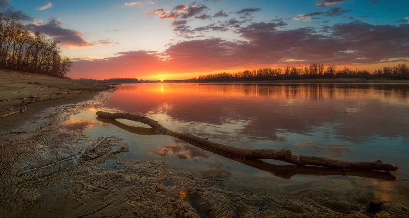 РАССВЕТ фото превью
