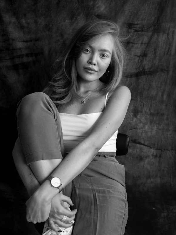 Анеля фото превью