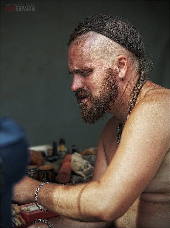 , Виктор Перякин