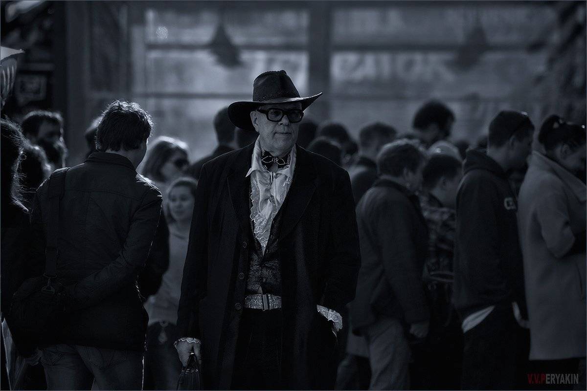 , Виктор Перякин