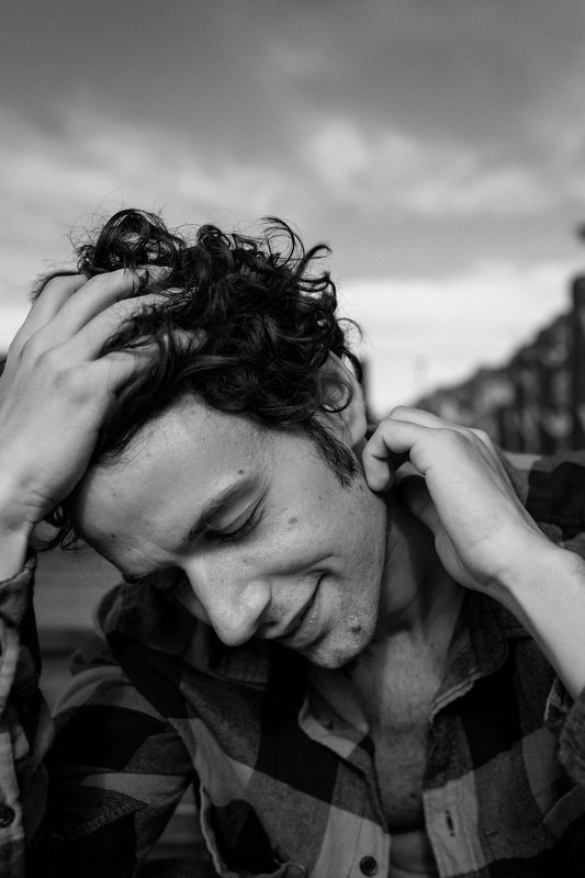 #blackandwhite #male #malepotrait  Male portrait фото превью