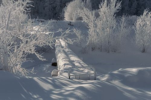 Мостик. Закрыт до весны.