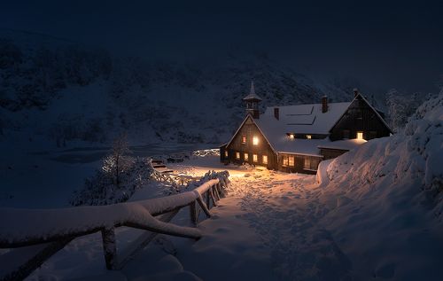 Lonely Hut