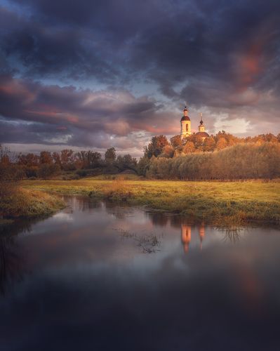 Рассветная тишина.