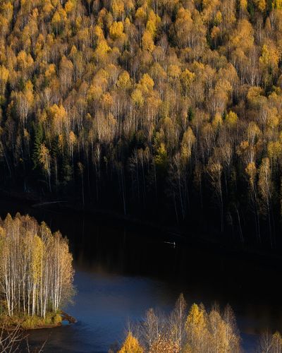 Пейзаж с рыбаком