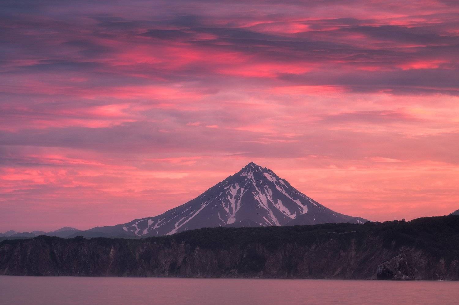 россия, камчатка, камчатский край, дальний восток, бухта, природа, пейзаж, лето, горы, залив, океан, закат, вилючинский, вулкан, Оборотов Алексей