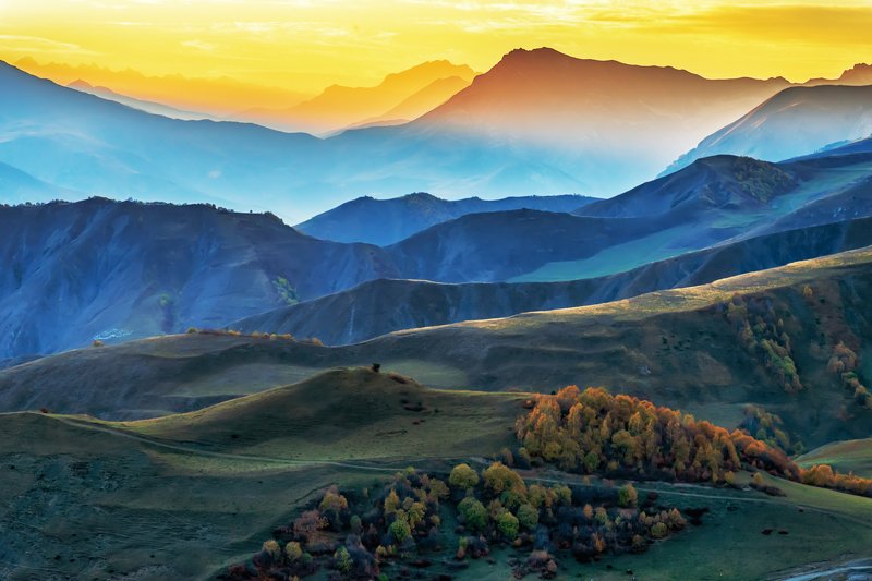 Ингушетия, горы, закат, осень Горы Ингушетии фото превью