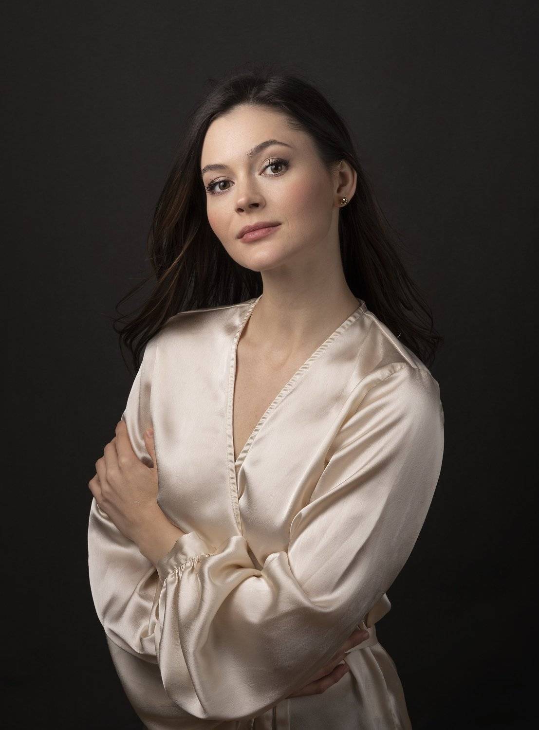 портрет , взгляд ,красивая девушка , цвет ,волосы , красивые губы ,нежность , таинственность, Natalia Kholodova