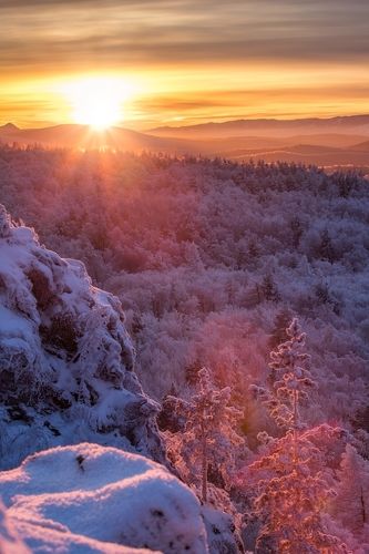 Синие скалы