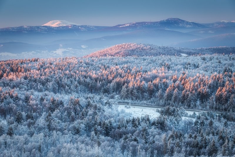 Урал, Башкирия Зимняя дорога фото превью