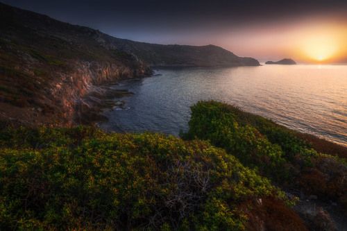 В бухтах Ялыкавак