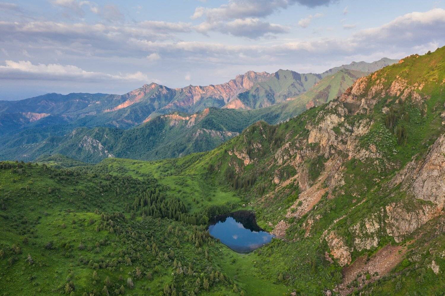 Сврычелек Чары-челек Киргизия, Кутыгин Эдуард