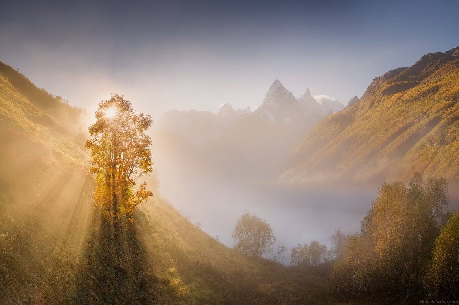 Домбай, Кавказ, Даниил Коржонов